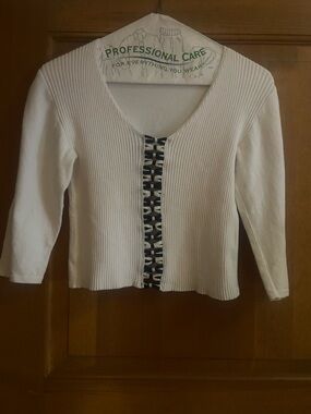 White 3/4 sleeve crop top with braided design,By Angel 11 Design By Kardon EUC!
